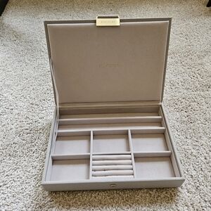 Stackers Classic Taupe Lidded Jewelry Box